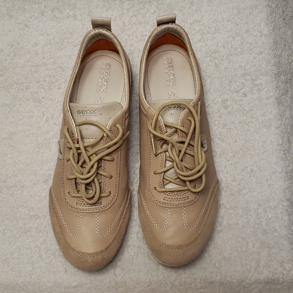 Geox Respira Vega leather & suede sneaker, taupe 7 - Picture 2 of 12